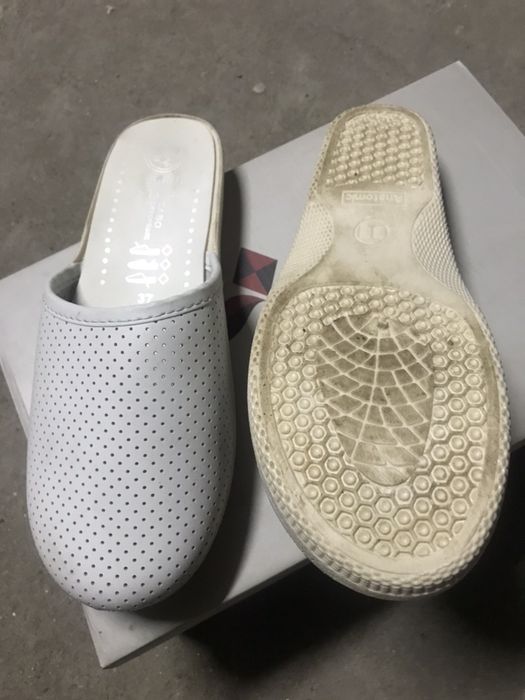 Продам шлёпанцы