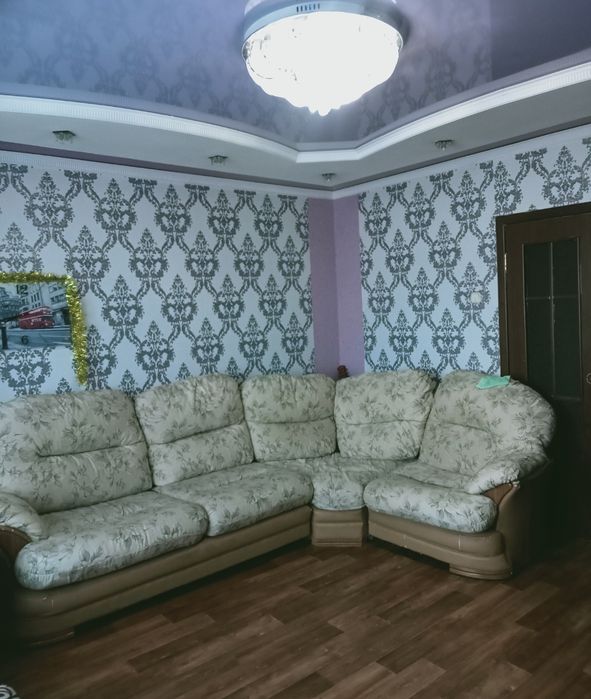 Угловой диван .Пришахтинск.