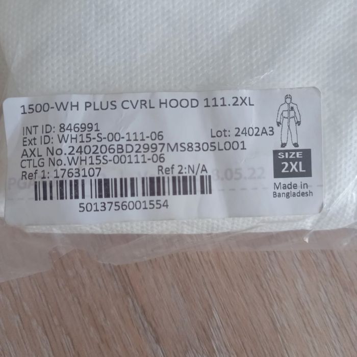 Продам комбинезон одноразовый