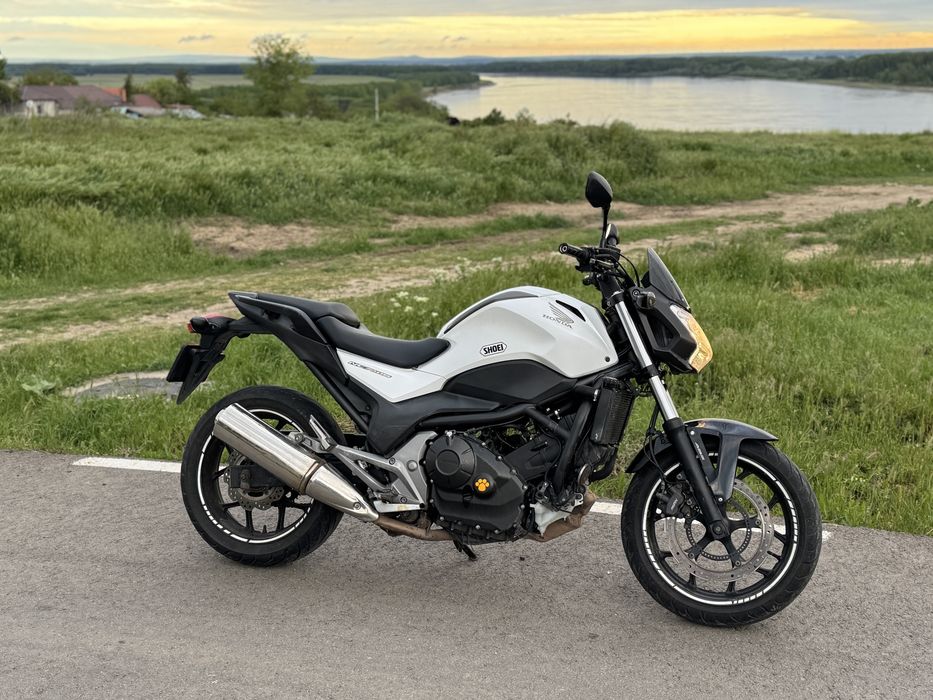 Honda nc750s /4100€/2015 / 19.600 km / abs