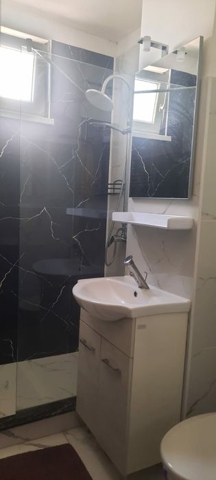 Apartament de închiriat