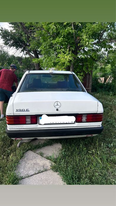 Срочно !!! Продам Мерс 190