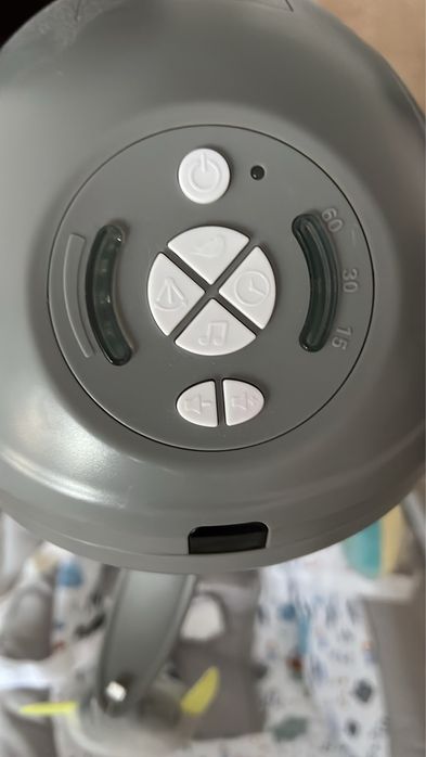 Leagan electric bebelusi