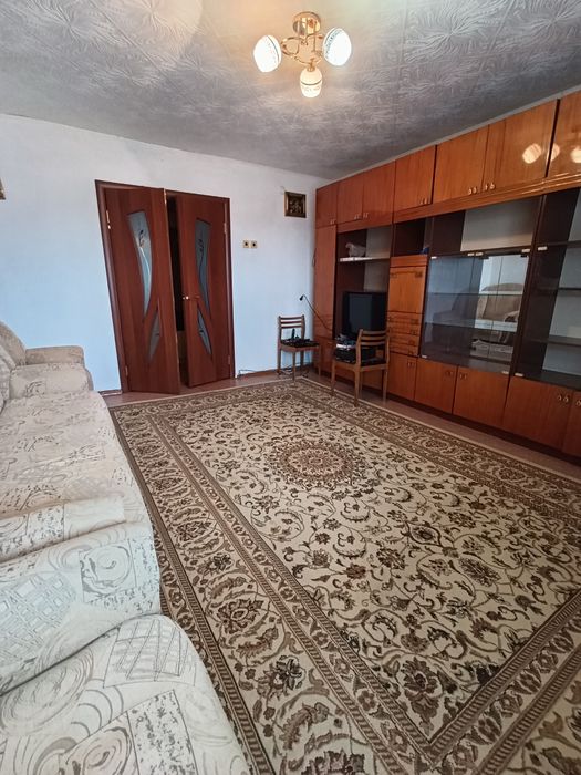 Продается 3х ком кв Назарбаева 8