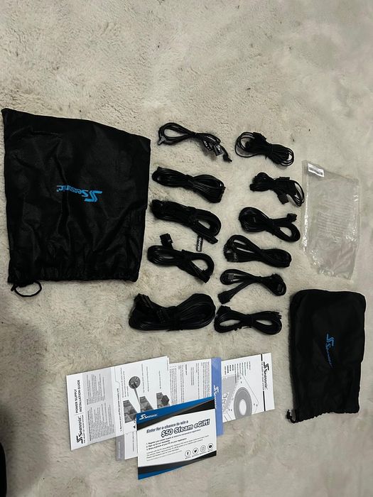 Vând sursa seasonic