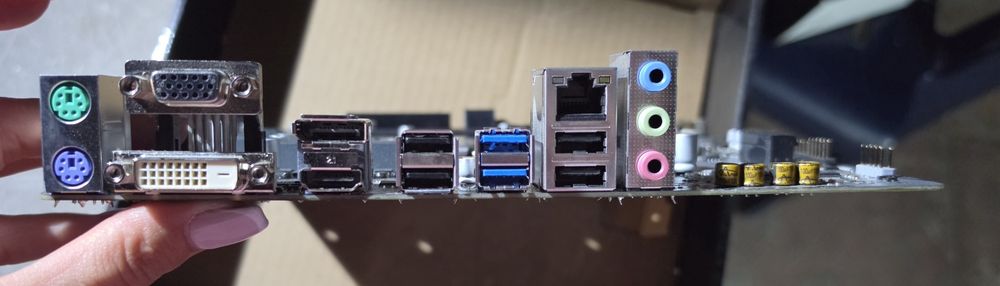 Дъно Gigabyte H610M K DDR4