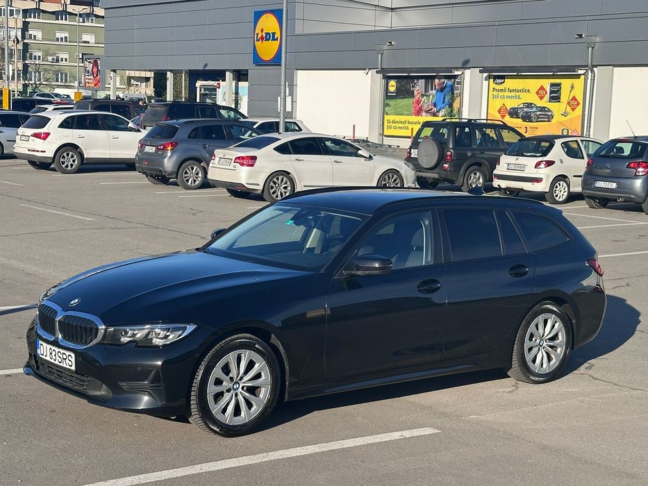 BMW G 21 automat benzină an 2020