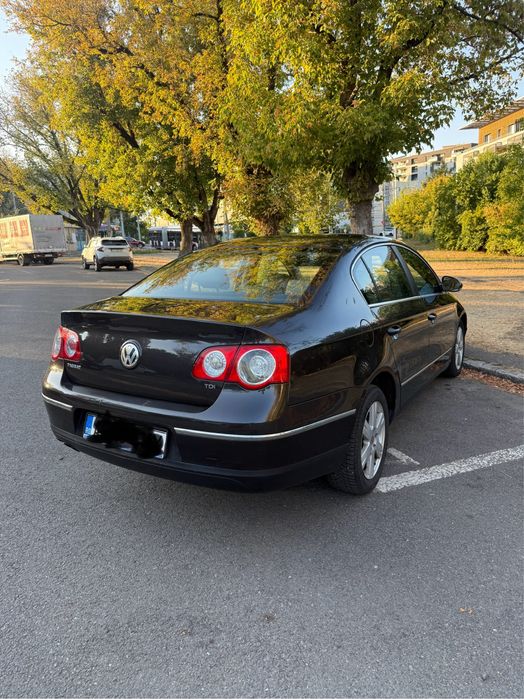 Vand VW Passat 1.9 TDI 105 Cp Berlina