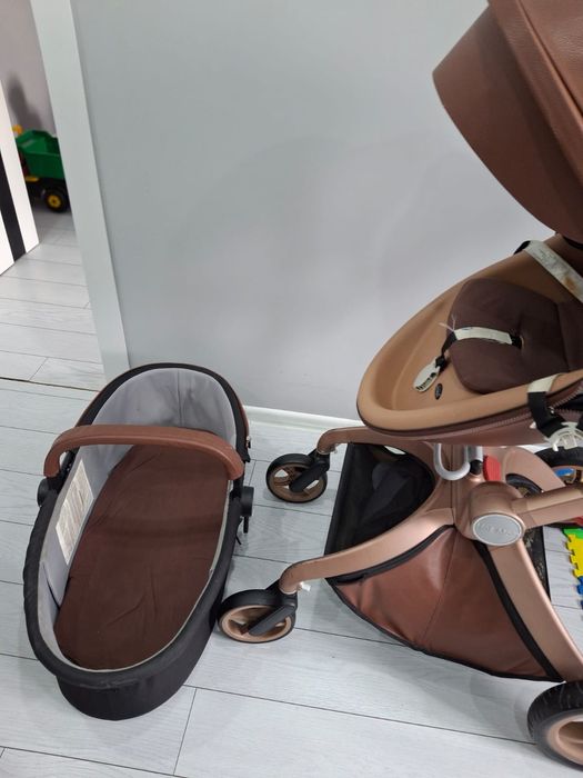 Детская коляска HOT MOM