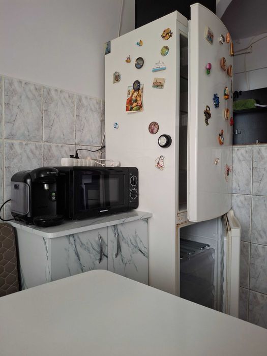 Închiriez apartament 2 camere Valea Aurie Sibiu, mobilat, lift, centrală proprie