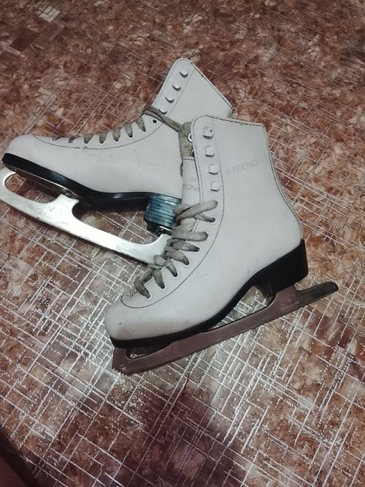 Продам  Продам Продам коньки
