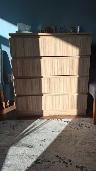 Сполен комплект лежло с гардероб скрин и 2 нощни шкафчета