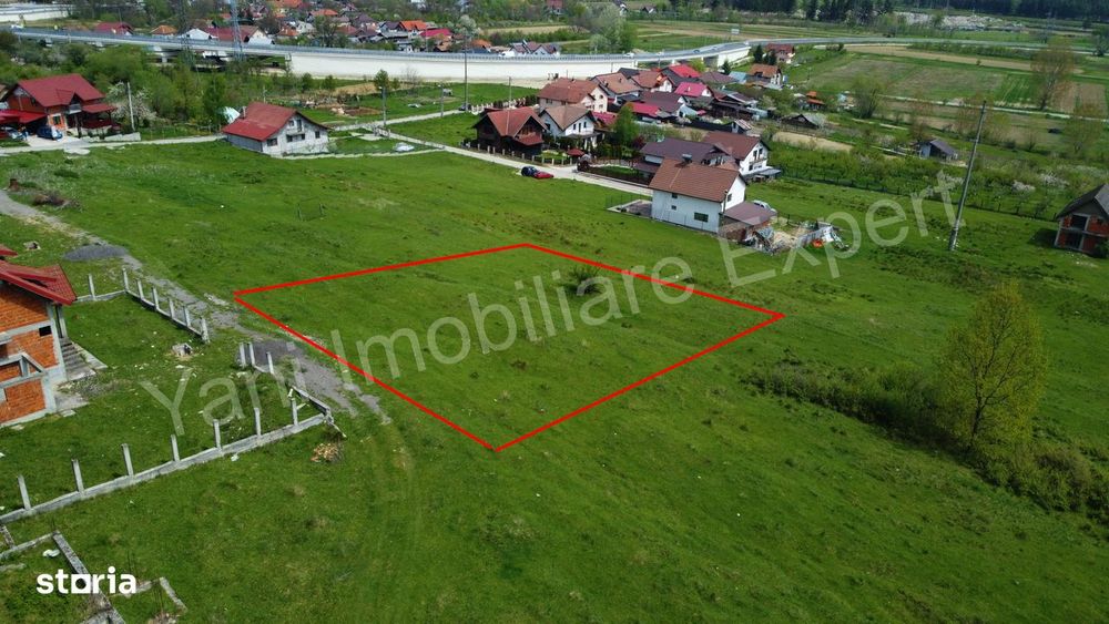 Teren 1066 mp de vânzare în Curtea de Argeș.