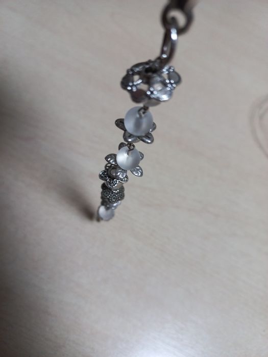 Брелок с цветами ручной работы