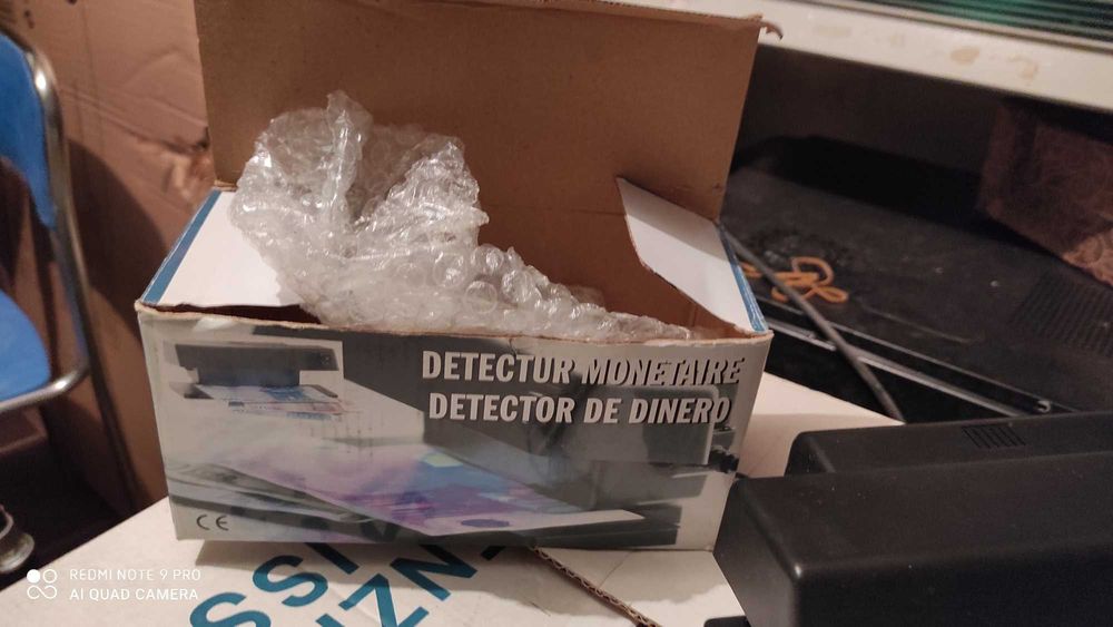 Детектор за пари нов