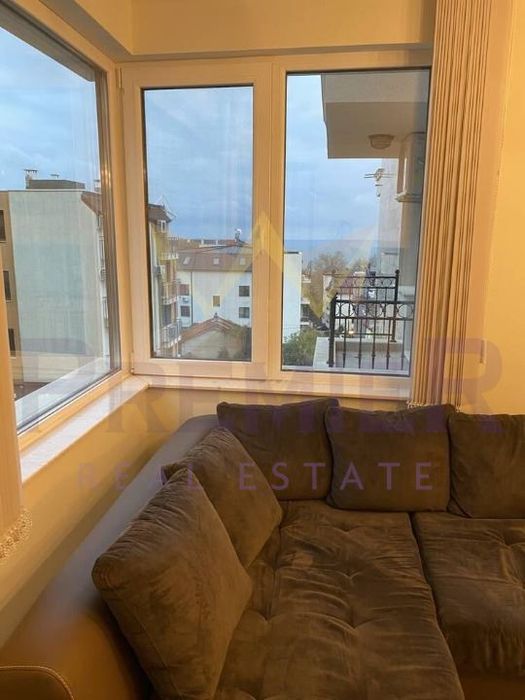 Дава се под наем Двустаен апартамент в Варна, Бриз - 68 кв.м за 816 € - Снимка #3