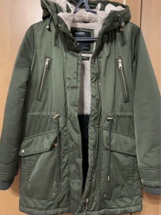 Зимняя парка Pull and bear