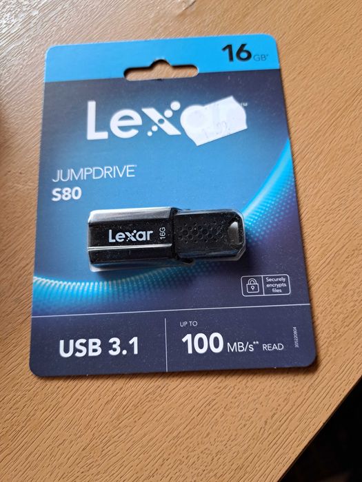 Аксесоари за телефон зарядно за автомобил кабели и др .