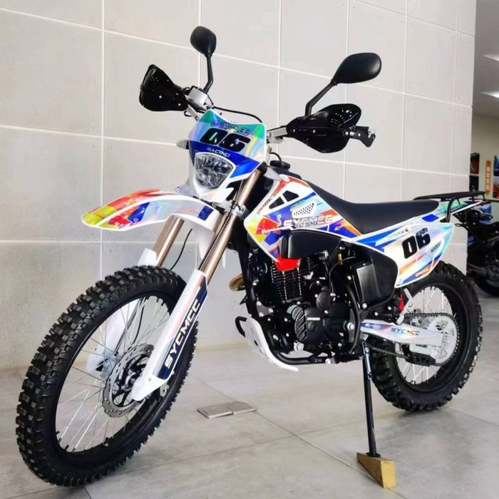 300 куб эндуро 06 14л бак 2026