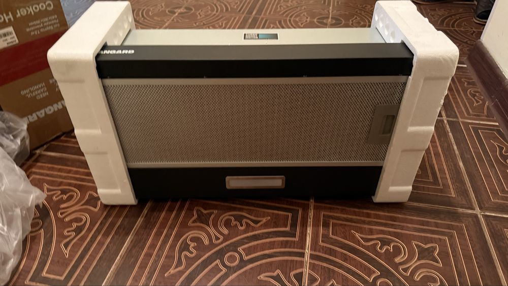 Вытяжка для газа новая