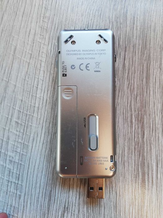 Olympus WS-811 диктофон