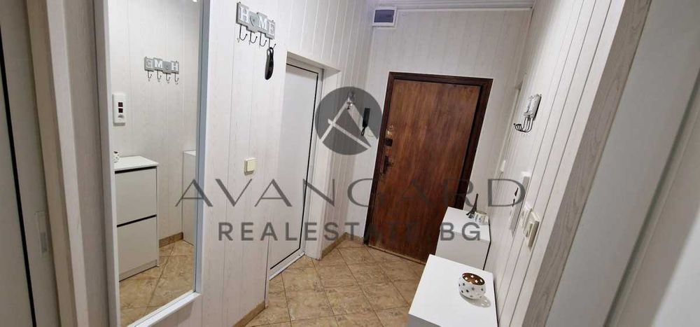 Продава се Тристаен апартамент в Пловдив, Кючук Париж - 68 кв.м за 2040 €/кв.м - Снимка #11