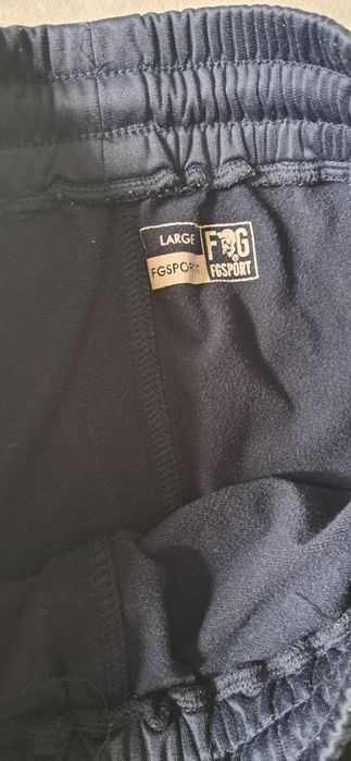 Pantaloni scurti adolescenti