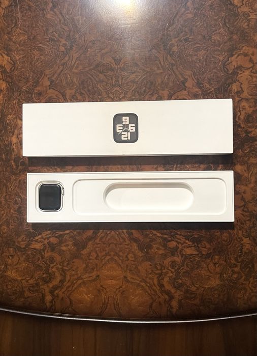 Apple Watch SE (gen 2) 40mm