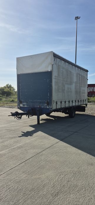 Remorca tandem Camion