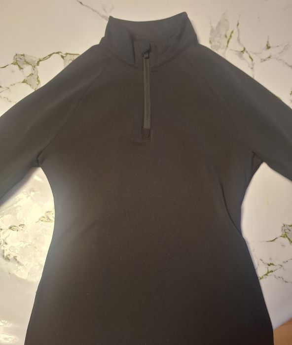 ПРОДАМ Спортивный рашгард Defacto