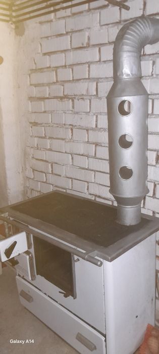 Vând soba cu horn