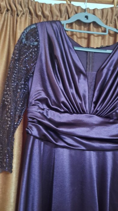 Vând rochie eleganta