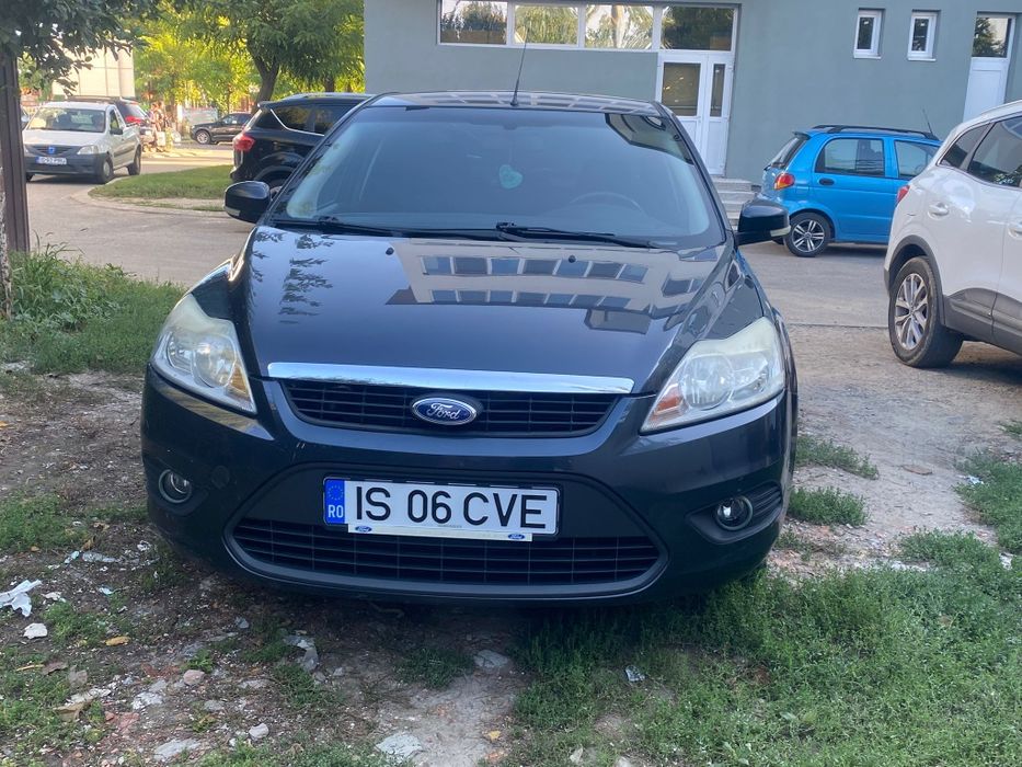 Ford focus 2  1.6 benzină
