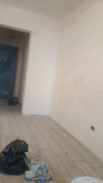 Zugrav execut finisaje interioare