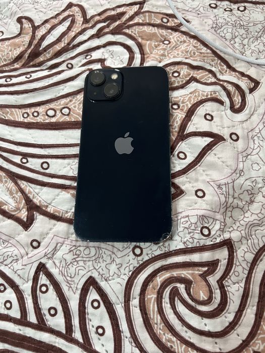 Продам iPhone 13-й 128 гб айфон 13