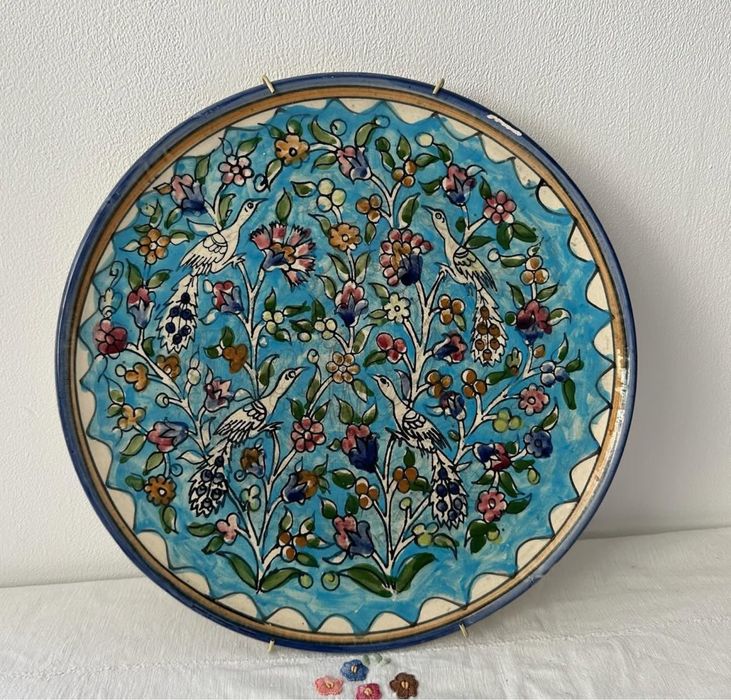 Ръчноизработена керамична декоративна чиния