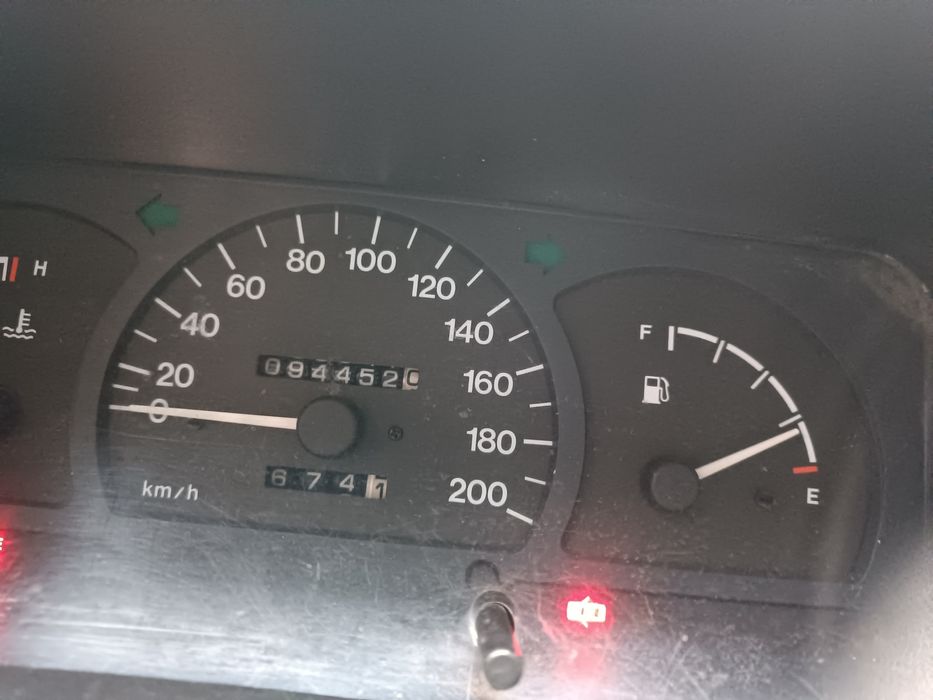 Продам автомобиль нексия 1998 г.в. в отличном состоянии.пробег 94500