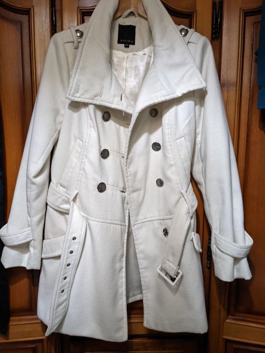 Palton dama culoare alba