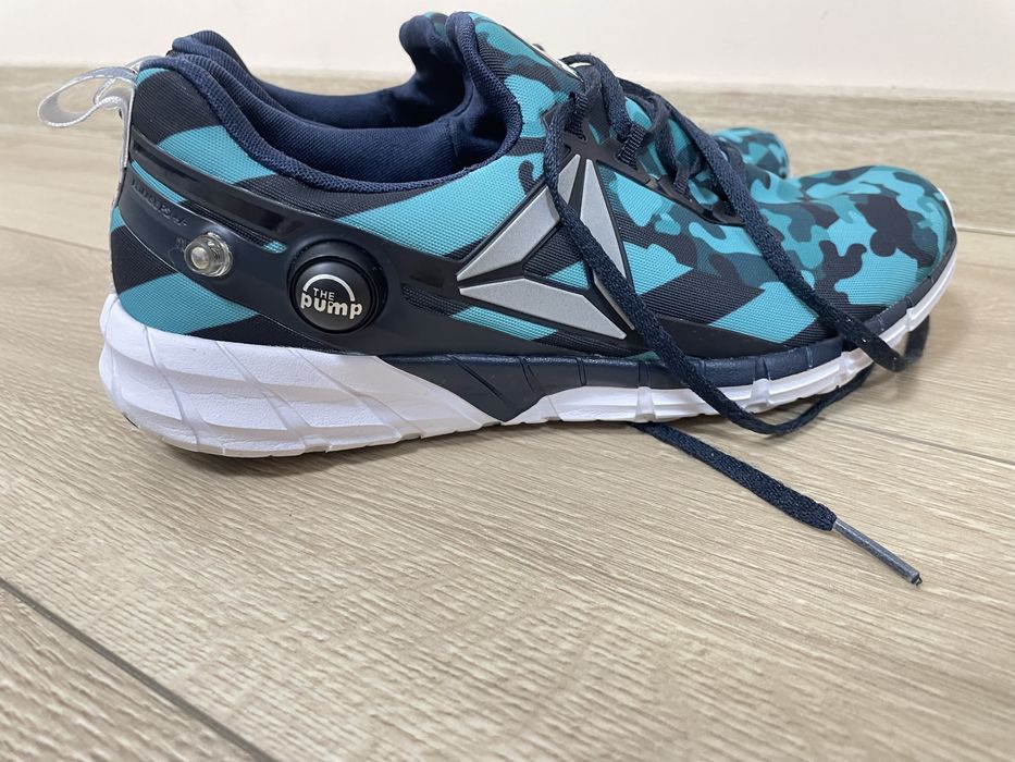 Маратонки Reebok pump