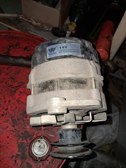 Продам генератор пассат б-3