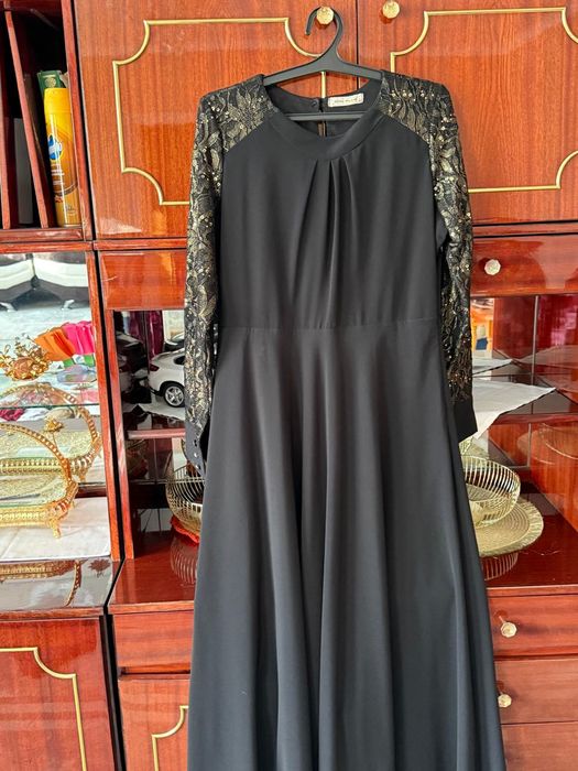 Вечернее платье .