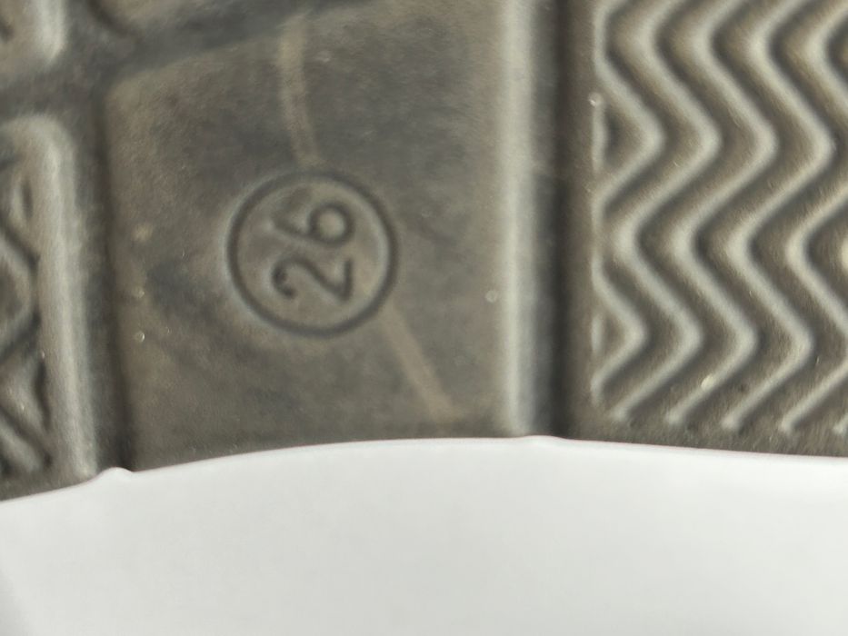 детские кожаные ботинки черные 26 р