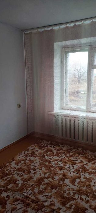 продам двухкомнатную квартиру