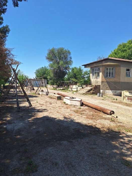 Koʻchmas mulk sotiladi