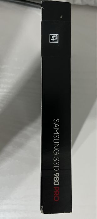 Новая ssd 980 Pro NVMe M2