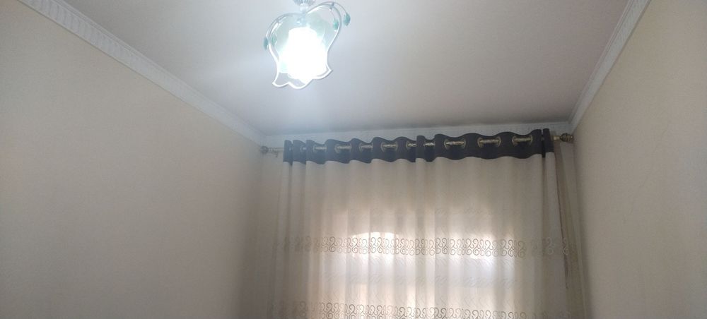 3 xonali dom sotiladi