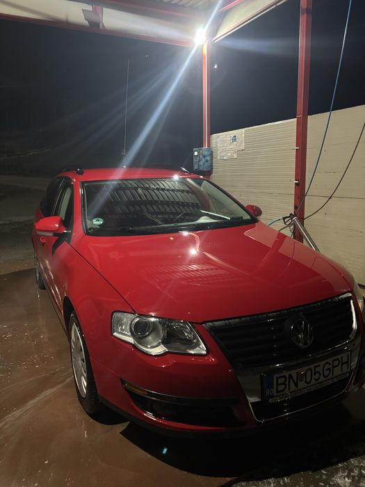 Vând passat b6.