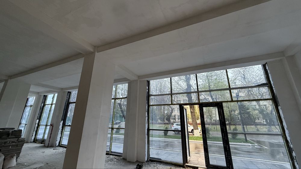 Сдается нежилое помещение 2150 кв.м.