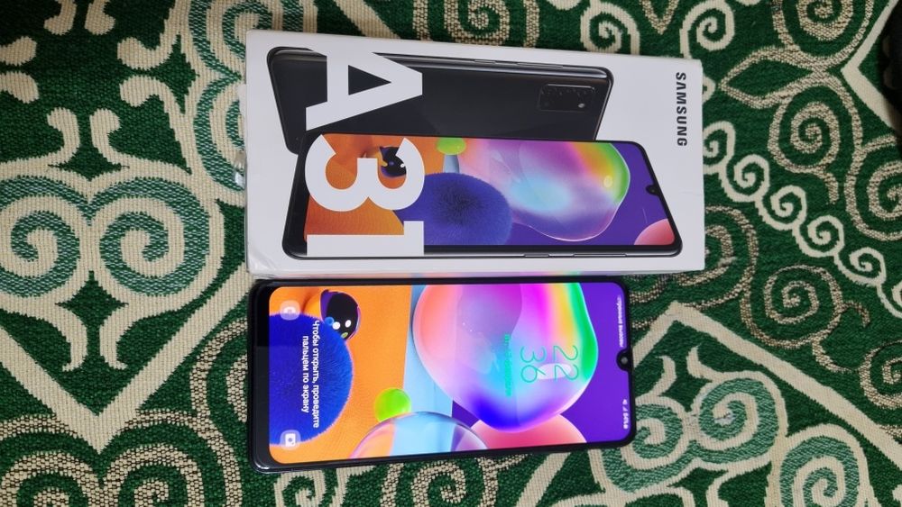 Телефон Samsung А 31