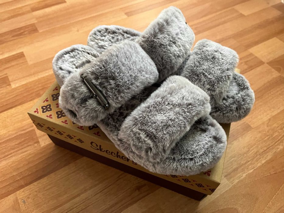 Ultima Sansa -30% - Papuci de Casa Vegani Imblaniti, Sketchers